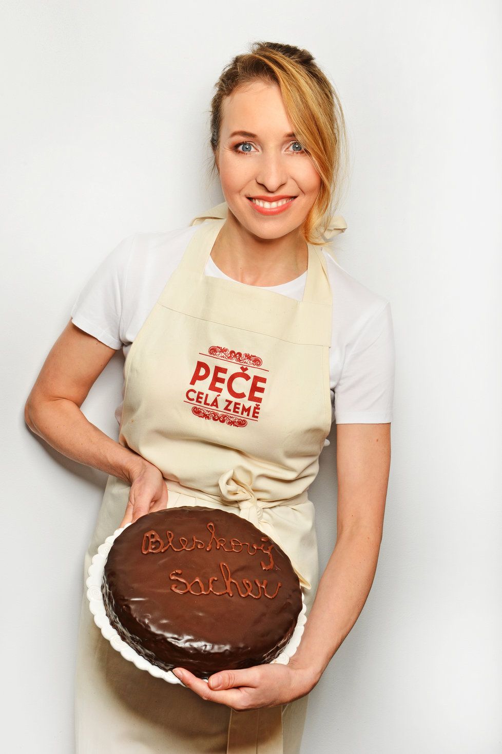 Tereza Bebarová kývla na moderování v kuchařské show Peče celá země.