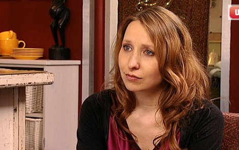 Tereza Bebarová jako Světlana ze seriálu Ulice. 