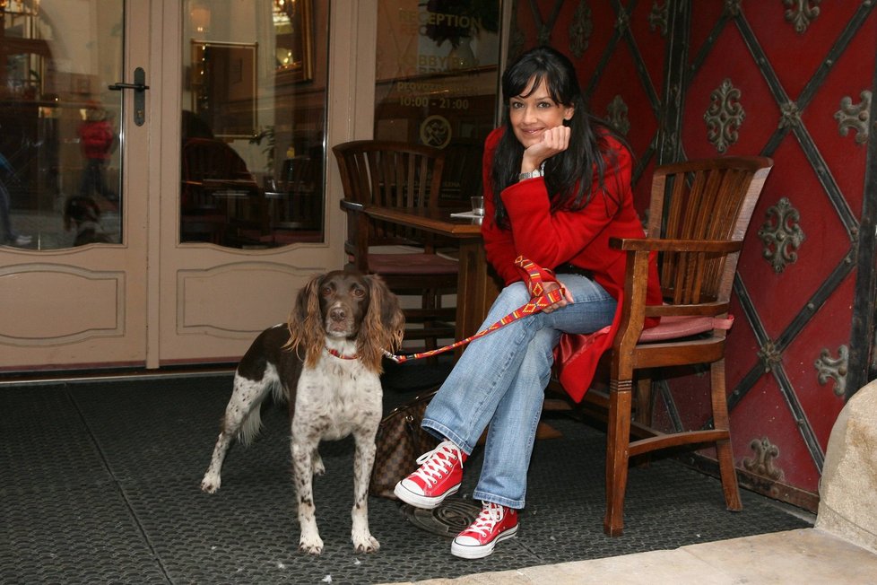 Tereza s ohařkou Elsou, kvůli které musela vrátit štěně.