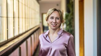 Renáta Kellnerová určuje směr, já hledám cestu, říká šéfka nadace, ve které se rozhoduje jako v byznysu Renáta Kellnerová určuje směr, já hledám cestu, říká šéfka nadace, ve které se rozhoduje jako v byznysu