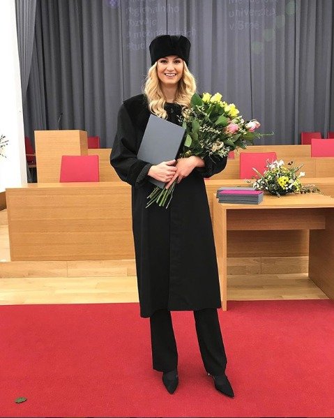 Tereza Fajksová získala na Fakultě v Brně bakalářský diplom.