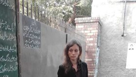 Tereza u soudu v Pákistánu: Právník jí domluvil tajnou večerní schůzku.