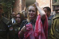 Tereziny (25) trable v Pákistánu: Obrátila se na soud, chce zpátky svůj pas!