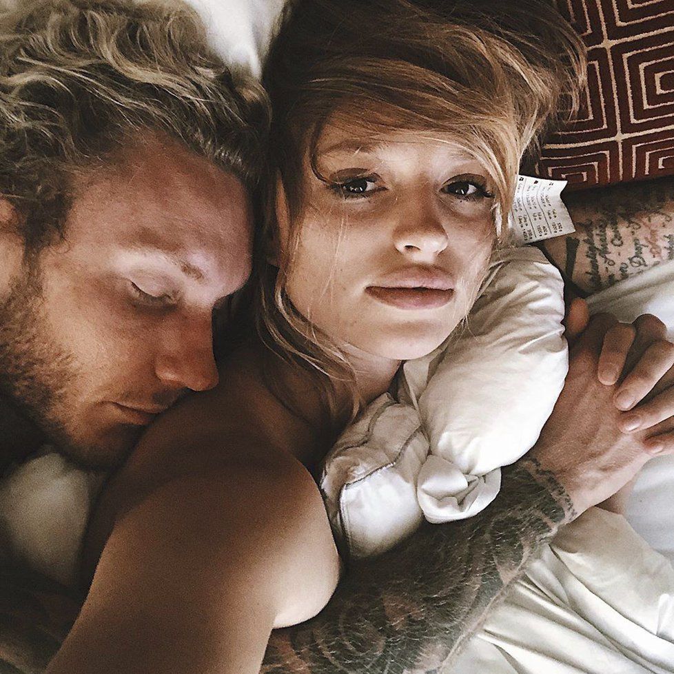 Tereza Kačerová sdílí fotky z postele s novým přítelem