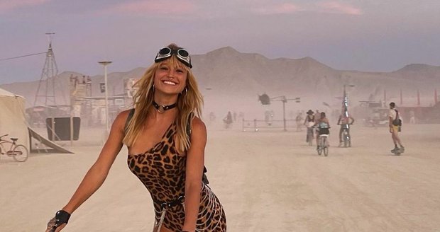 Tereza Kačerová vyrazila na Burning Man