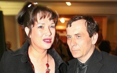 Tereza Kostková s Petrem Kracikem.