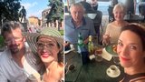 Tereza Kostková dojala maminku: Předčasný dárek k »80«!