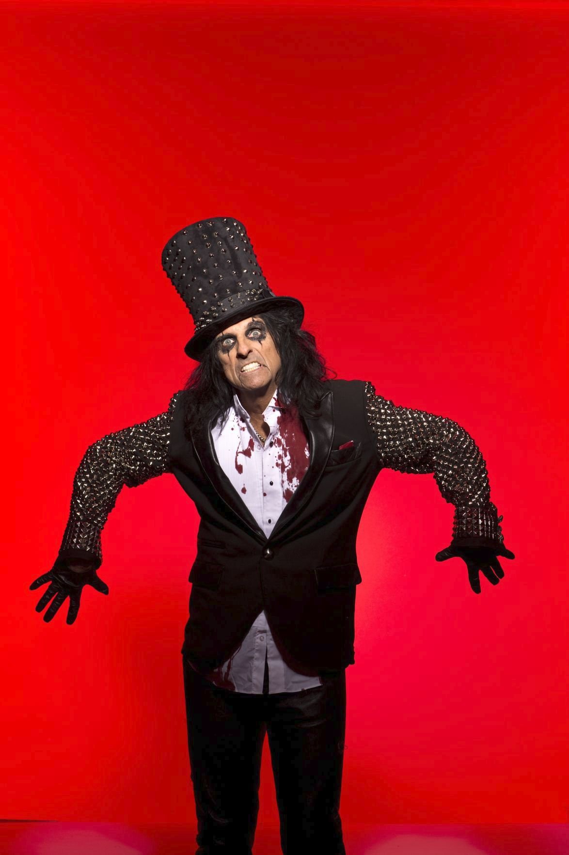 Originál Skutečný Alice Cooper je typický svým hororovým stylem.