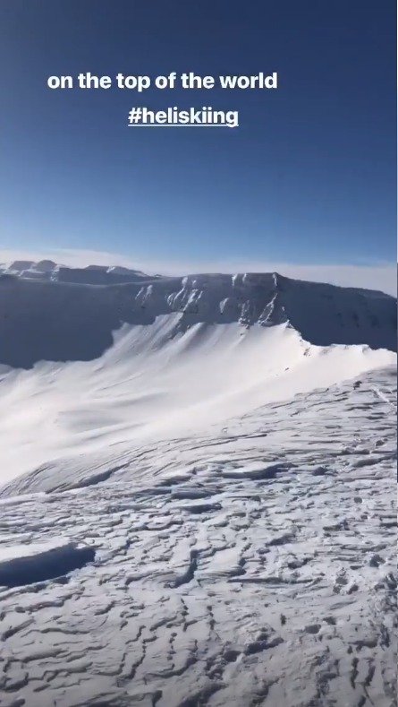 Tereza Maxová s manželem Burakem Oymenem vyrazili na lyže na hory na Islandu.