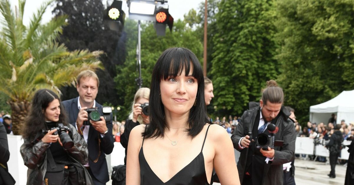 Ag Ramba GALERIE: Tereza Ramba na premiéře: Zapomněla šaty i podprsenku! | FOTO ...