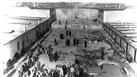 Obrázek Terezína, který znali vězni a jejich trýznitelé.