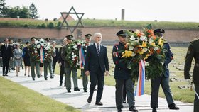Prezident Petr Pavel na tryzně v Terezíně (21.5.2023)