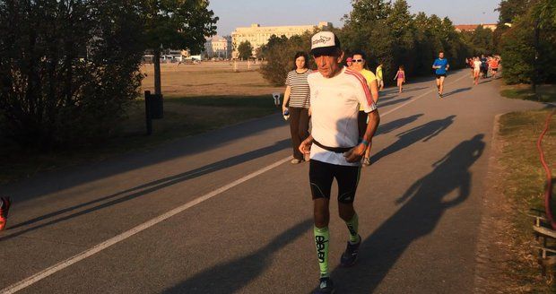 Důchodce Štefan (65) uběhl za 10 dní 616 kilometrů. Už měl i halucinace