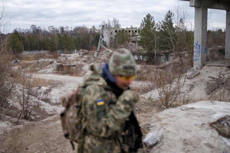 Napětí na Ukrajině nepolevuje, Západ proto připravuje sankce na Rusko. Uvalit je však chce až v případě útoku.