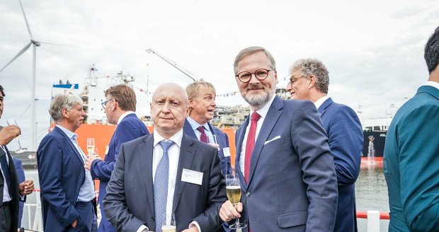 V Nizozemsku otevřeli nový terminál na zemní plyn. Fiala: Pokryje třetinu roční spotřeby ČR