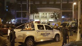 Ozbrojenci zaútočili na hotel Bella Vista v Egyptě.