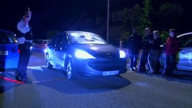 Další teroristický útok ve Francii! Muž ubodal policistu i jeho partnerku