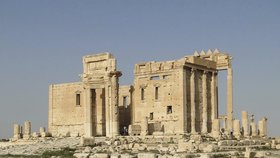 Radikálové z Islámského státu poničili Belův chrám v Palmýře
