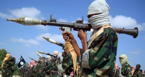 Hrozba jemenské odnože Al-Káidy donutila USA dočasně uzavřít místní velvyslanectví.