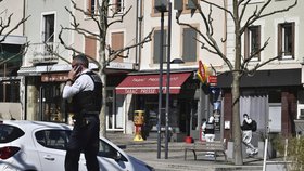 Migrant zaútočil ve Francii nožem na několik osob, dvě zavraždil (4.4.2020)