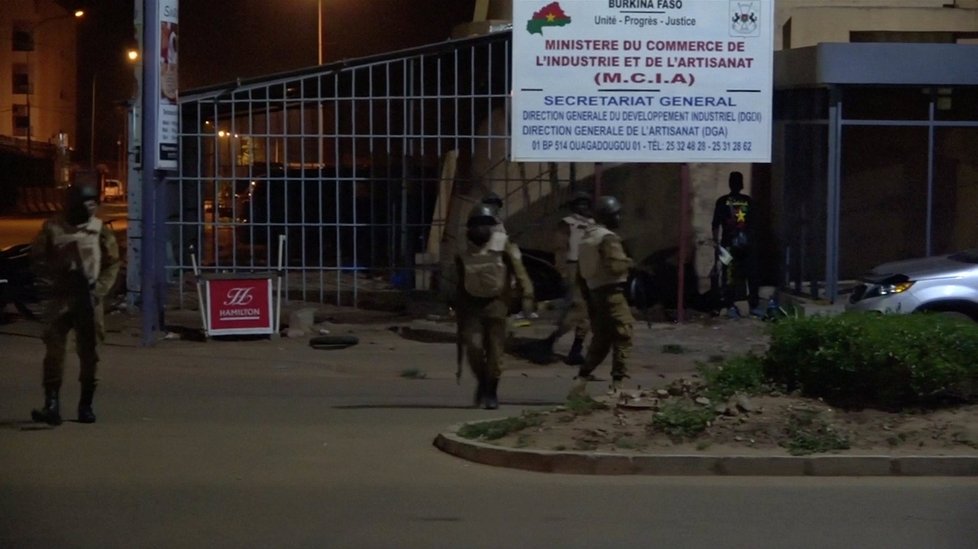 Útok v Ouagadougou si vyžádal 17 mrtvých a osm zraněných.