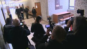 Soud Kucovi vyměřil dvanáct let za mřížemi