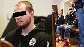 Muž ze Slovenska, v jehož pražském bytě policie objevila chemikálie k výrobě výbušniny a návodná videa, u soudu.