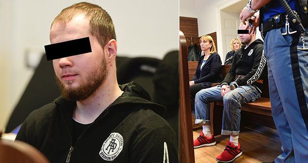 Islámský fanatik Dominik podezřelý z terorismu zůstává ve vazbě, rozhodl soud. Doma měl výbušniny