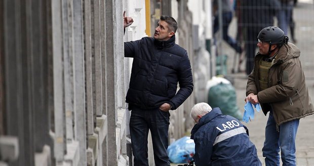 Nestvůrný plán teroristů z Belgie: Policistovi chtěli uříznout hlavu přímo na ulici!