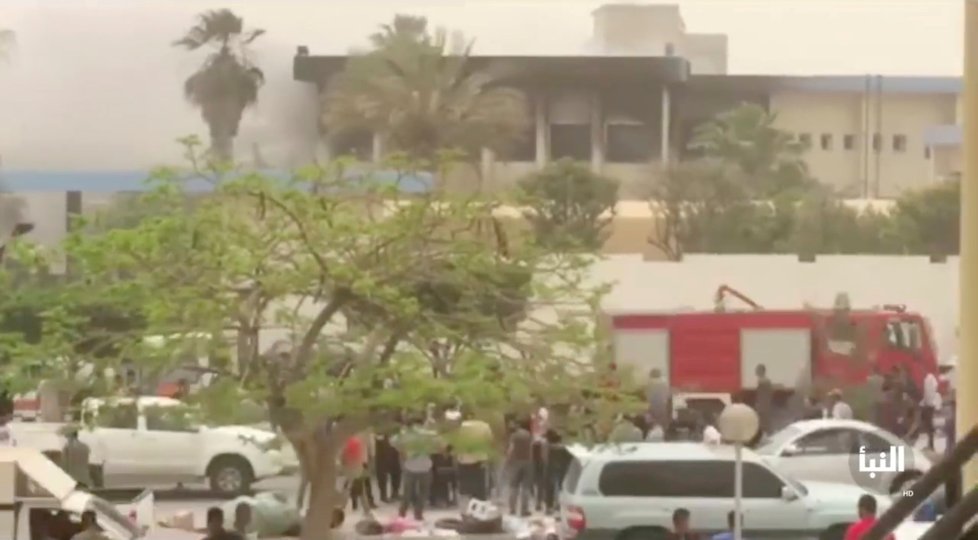 Na sídlo libyjské volební komise v Tripolisu zaútočili atentátníci z Islámského státu, zůstalo po nich 12 mrtvých. (archivní foto)