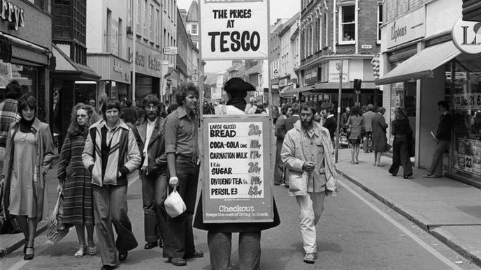 Tesco je v Británii tradiční značka i nejsilnější řetězec. Patří mu 30 procent trhu.