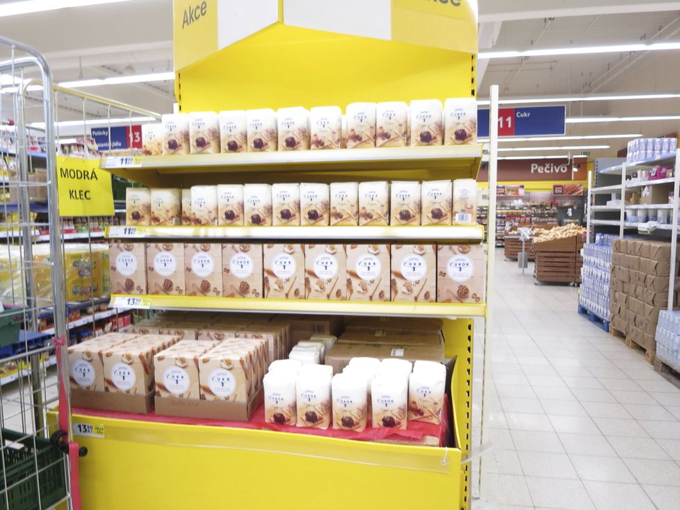 Potravinářská inspekce uzavřela v září 2018 provozovnu Tesco v Aši
