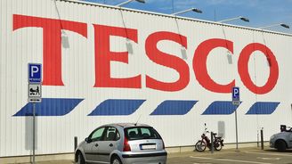 Tesco se zbavuje další nemovitosti, prodalo nákupní areál v Hradci Králové