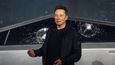 Elon Musk a Tesla Cybertruck
