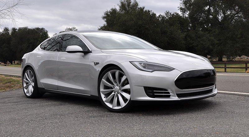 Tesla S