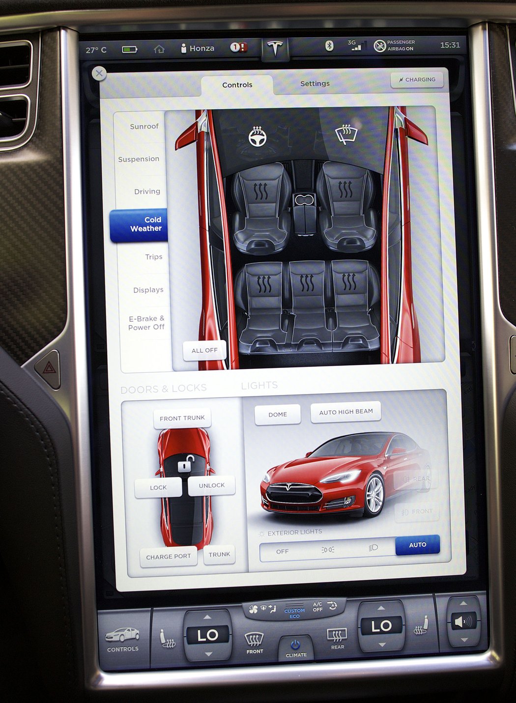 Tesla S