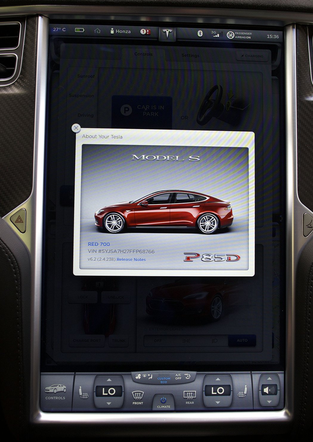 Tesla S