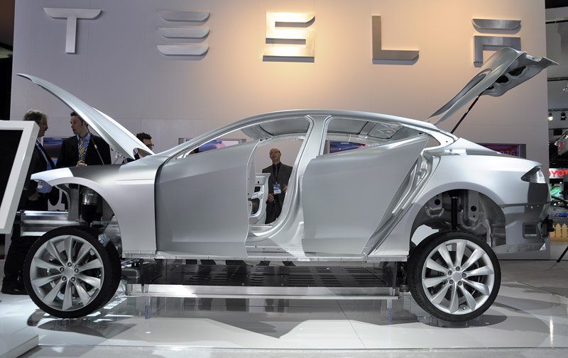 Tesla S