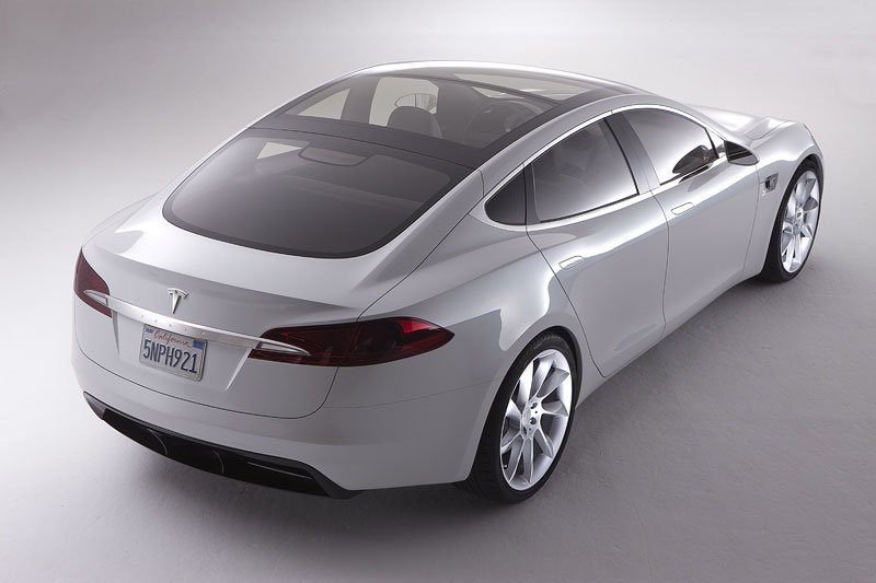 Tesla S