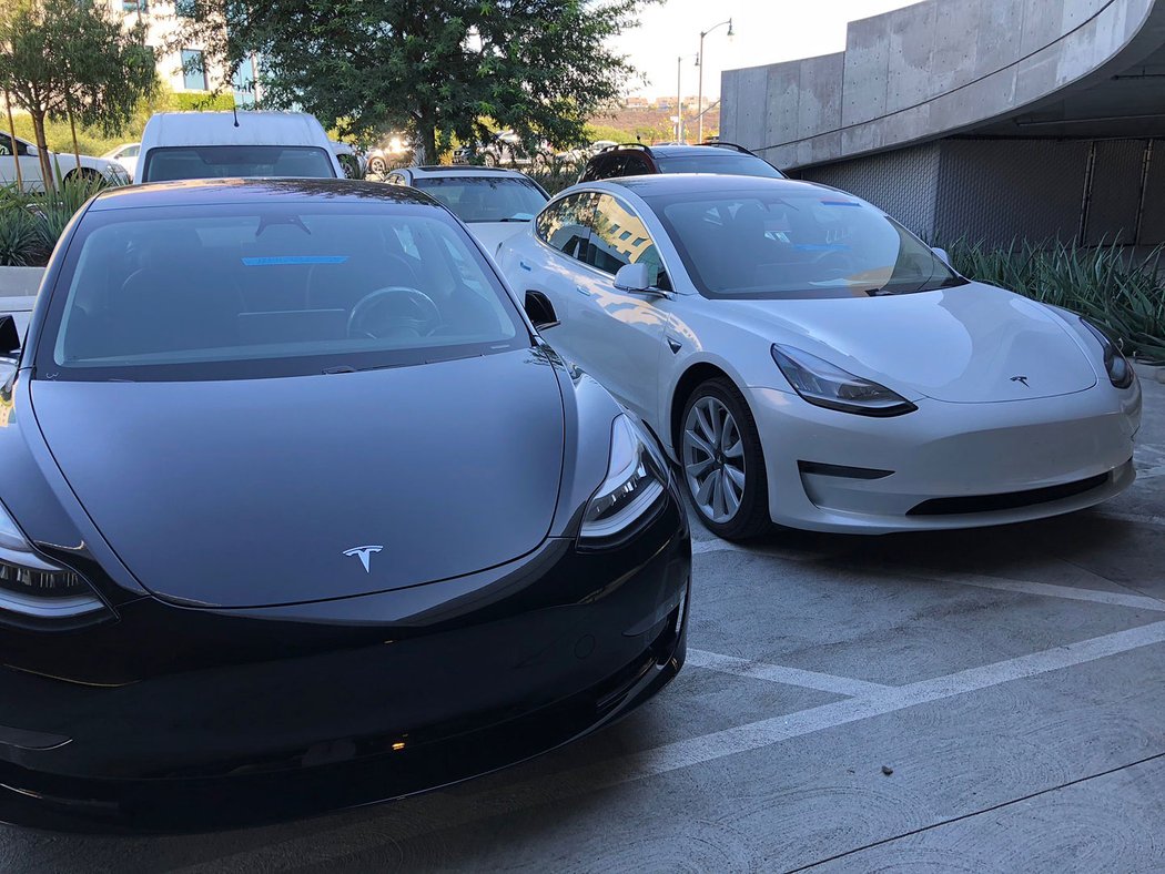 Tesla Model 3S