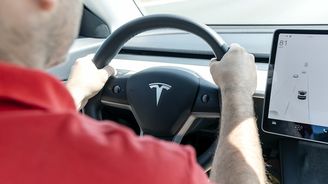 Tesla obrací. Baterie pro elektromobily údajně nebude vyrábět v Německu