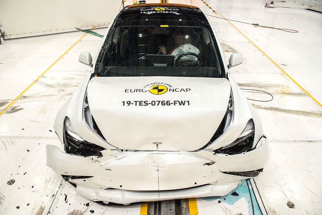 Euro NCAP 2019: Tesla Model 3