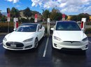 Tesla Model S a Tesla Model X