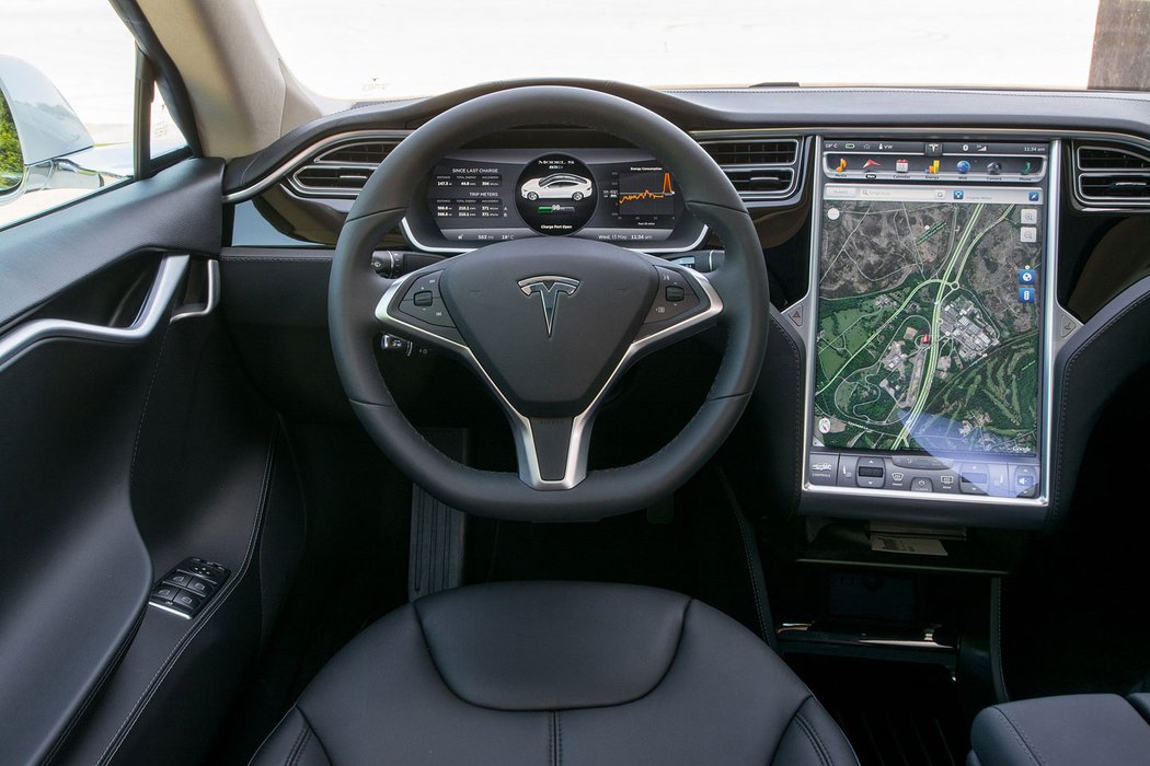 Tesla S