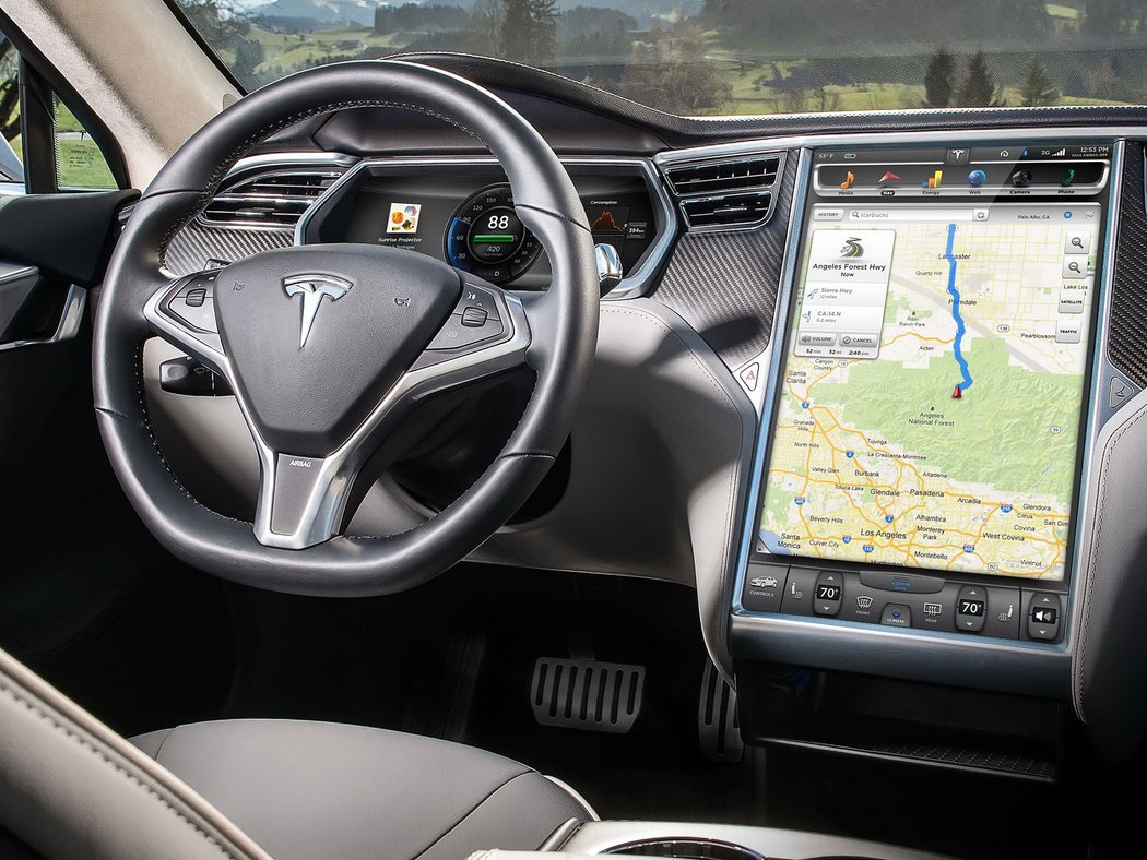 Tesla S