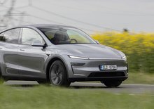 Tesla loni v Evropě trpěla. V Česku prodala jen polovinu aut