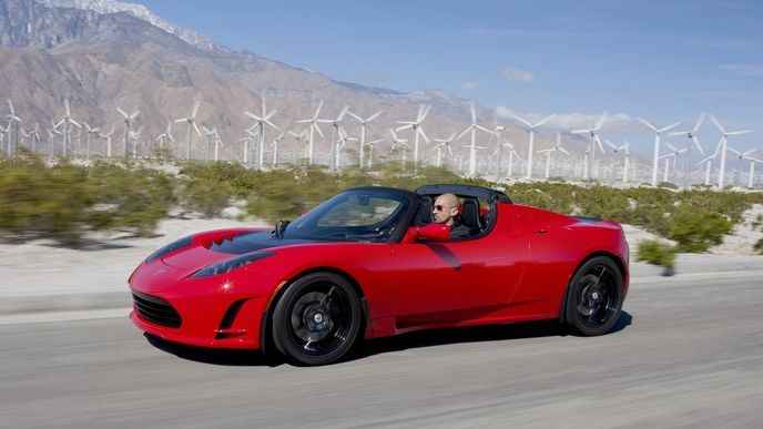 Tesla Roadster první generace byla vyráběna v letech 2008-2012