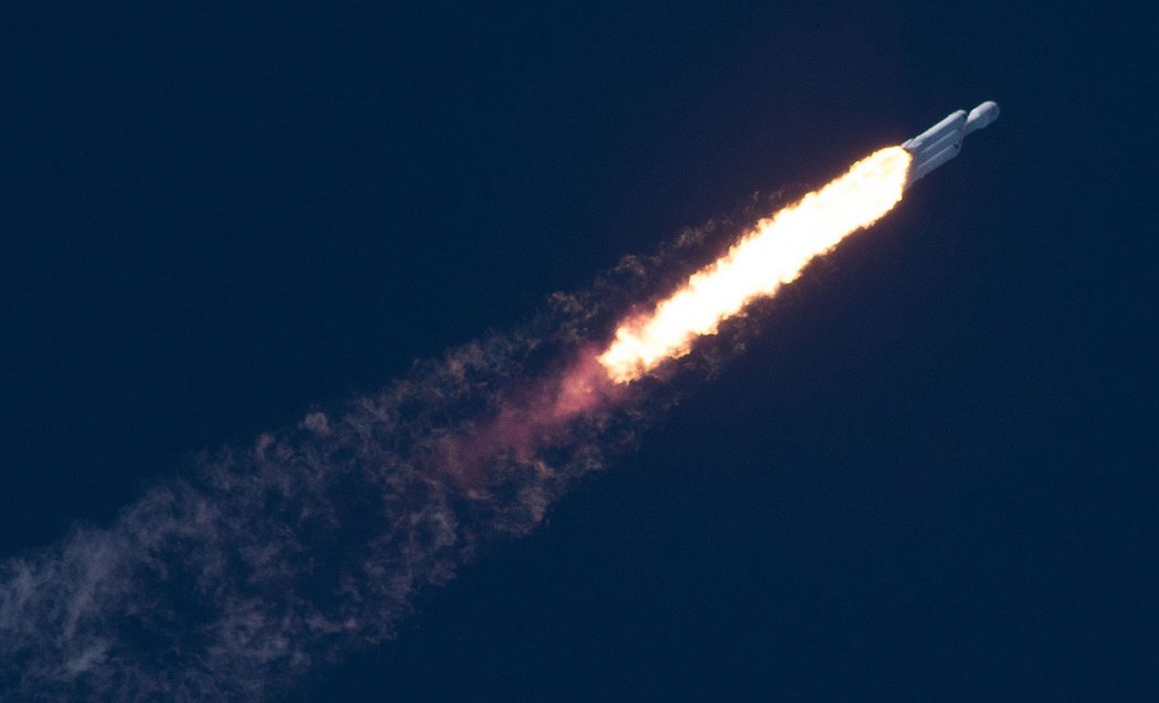 Raketa Falcon Heavy společnosti SpaceX