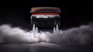 Z nuly na sto za sekundu. Tesla představila létající auto, má ale jednu zásadní nevýhodu Z nuly na sto za sekundu. Tesla představila létající auto, má ale jednu zásadní nevýhodu