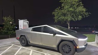 Řidič najel tisíce kilometrů bez dotyku volantu Řidič najel tisíce kilometrů bez dotyku volantu